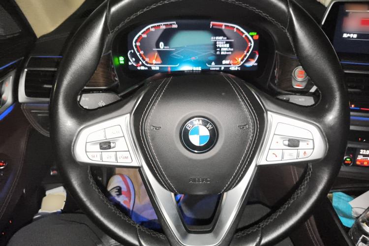 Used BMW 7 Series 2019 730Li Luxury Package Steering Wheel