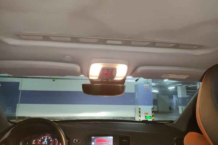 Used Volvo V60 2017 T5 Zhiya Edition China V Standard
