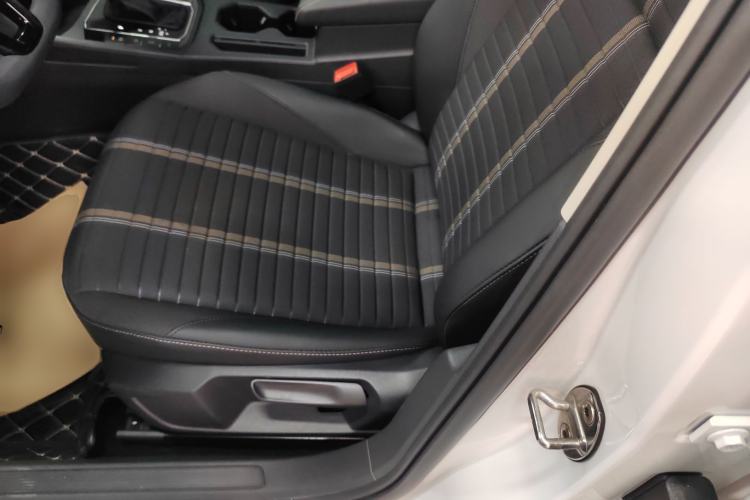 Used Volkswagen Lavida 2021 280TSI DSG Comfort Edition Left Front Seat