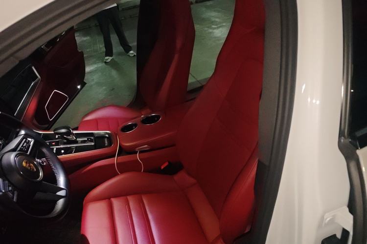 Used Porsche Panamera 2023 Panamera Executive Long Wheelbase Platinum Edition 2.9T Left Front Seat