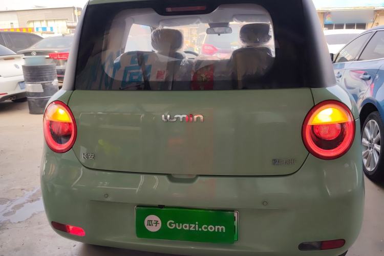 Used CHANGAN NEVO Lumin 2022 301km Honey-Sweet Version Rear