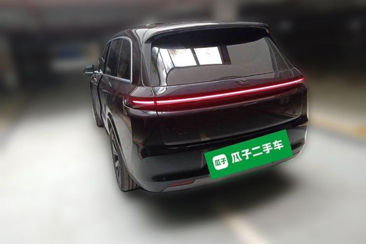 Used Li Auto L8 2023 Air model
