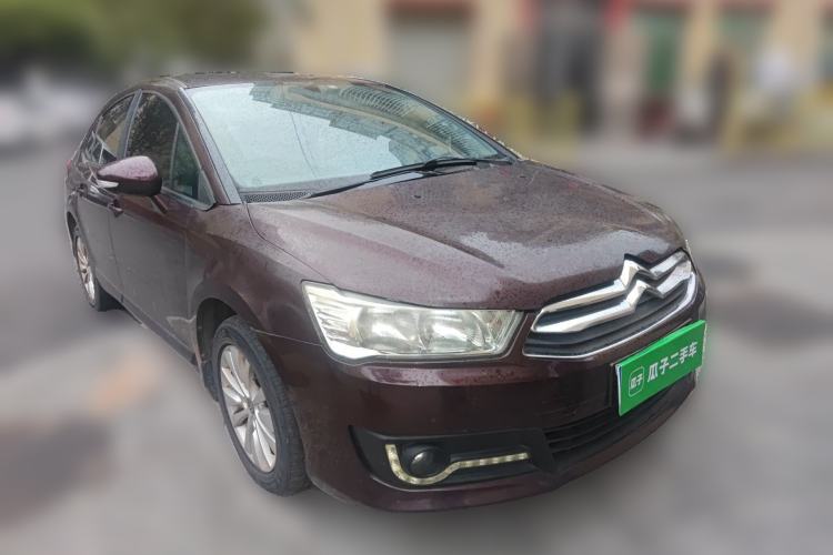 Used Citroen C-Quatre 2014 VTS Version 1.6L Manual - Premium Model Front Right 45 Deg