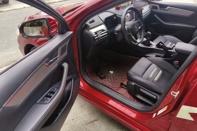 Used BYD Qin Pro 2018 1.5L Manual SmartConnect Fendong Model
