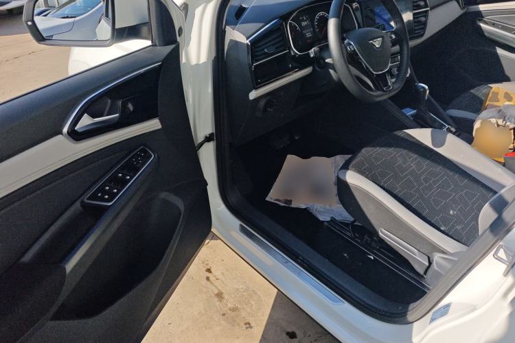 Used Jetta VS5 2023 280TSI Automatic Trend Edition