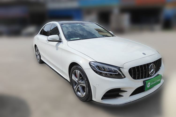 Used Mercedes-Benz C-Class 2020 Restyled C 260 L Sport Edition Front Right 45 Deg