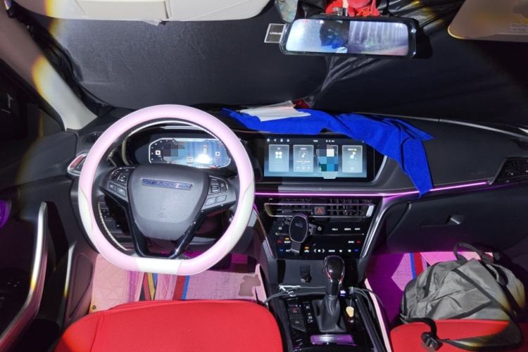 Used Venucia T90 2020 2.0L CVT Smart Connect & Smooth Drive Edition
