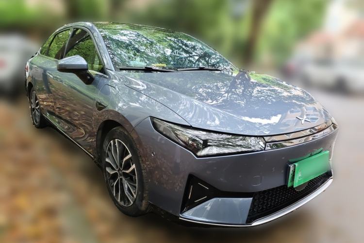 Used XPeng P5 2022 460E+ Front Right 45 Deg