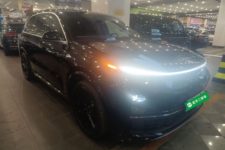 Used Li Auto L8 2023 Pro Model
