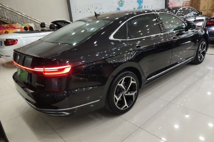 Used Volkswagen Passat 2024 330TSI Starry Elite Edition