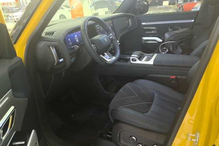 Used Deepal G318 2025 Worry-Free Cross-Country Edition Four-Wheel Drive Distant Mountains Version Left Front Seat