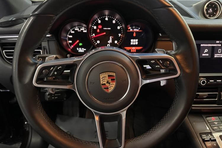 Used Porsche Macan 2021 Macan 2.0T