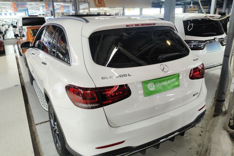 Used Mercedes-Benz GLC 2020 Facelift GLC 300 L 4MATIC Dynamic Edition