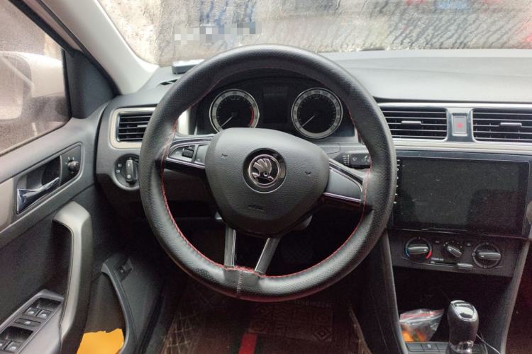 Used Skoda Rapid 2019 1.5L Automatic Comfort Edition China VI Standard