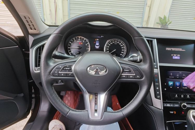 Used Infiniti Q50L 2018 2.0T Enjoyment Version China V Standard
