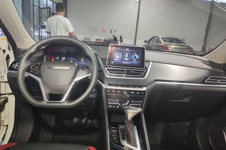 Used Venucia T60 2020 1.6L CVT Smart Drive Version China VI Standard