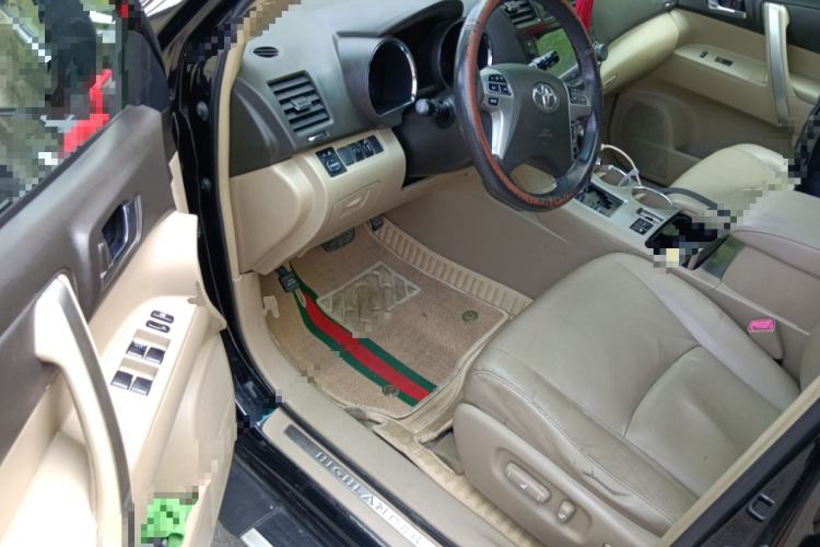 Used Toyota Highlander 2012 3.5L 4x4 7-Seater Luxury Edition Driver Seat