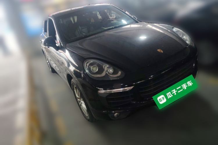 Used Porsche Cayenne 2016 Cayenne 3.0T Front Right 45 Deg