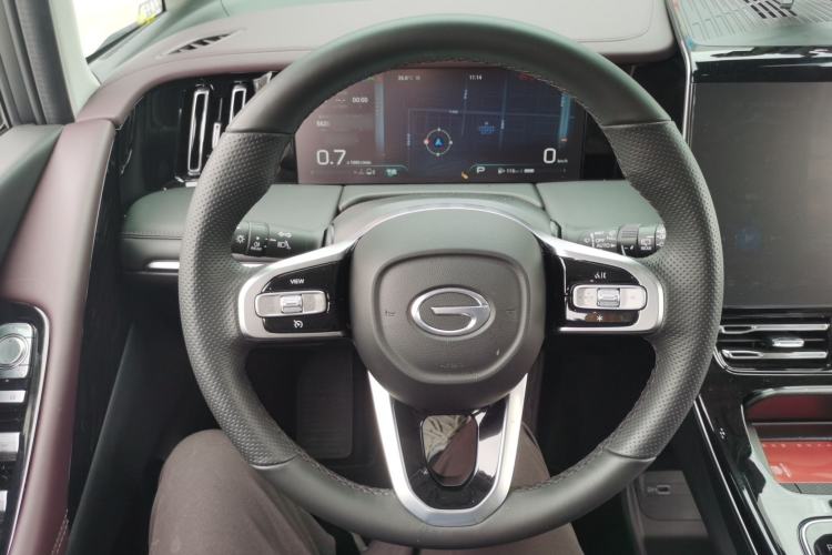Used GAC Trumpchi M8 2024 Master Series 400T Prestige Edition Steering Wheel