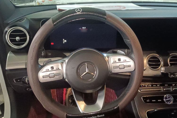 Used Mercedes-Benz E-Class 2019 E 260 Sport Edition Steering Wheel