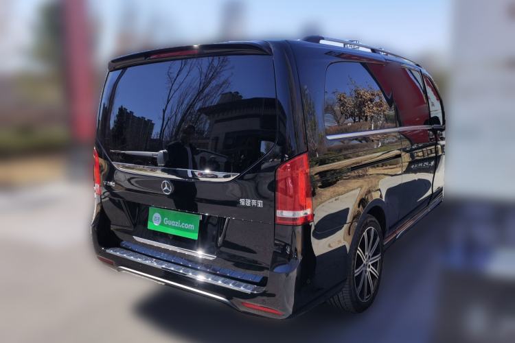 Used Mercedes-Benz V-Class 2021 V 260 L Long-wheelbase Luxury Edition Rear Right 45 Deg