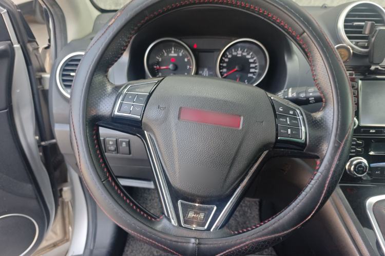 Used Haval H6 2015 Upgraded Model 1.5T Manual Two-Wheel Drive Elite Version