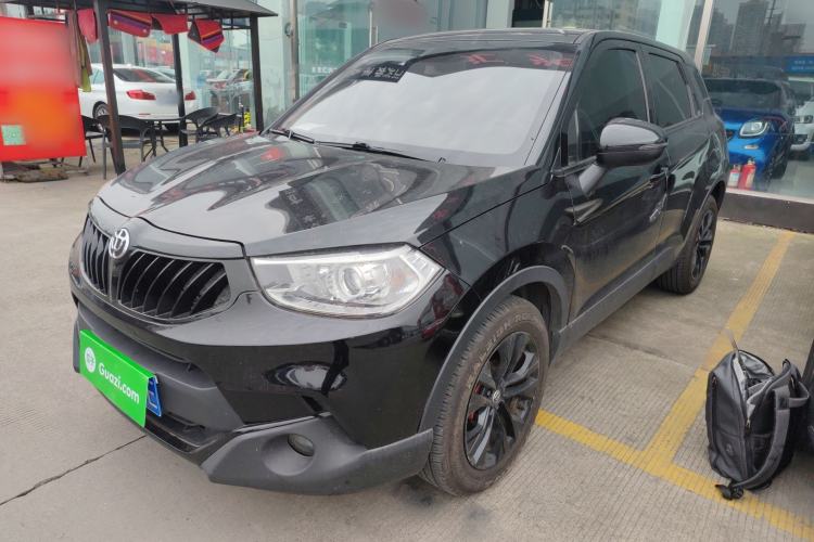 Used Brilliance V3 2020 1.6L Manual Smart Starry Edition