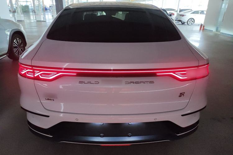 Used BYD Han 2022 DM-i 121KM Prestige Model