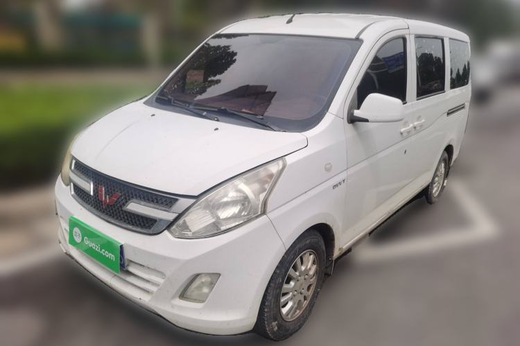 Used Wuling Rongguang V 2016 1.5L Standard Version