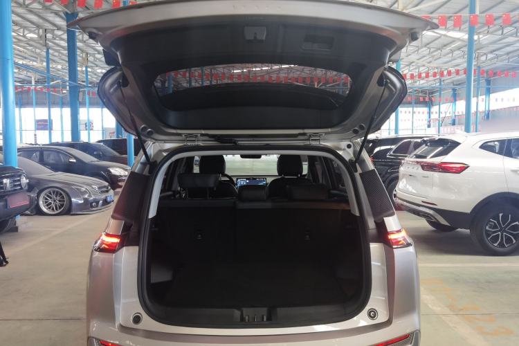 Used AION Y 2022 Plus 70 Tech Edition Trunk