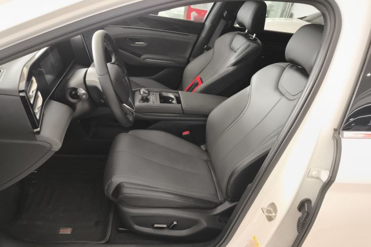 Used BYD Qin L 2024 DM-i 120KM Beyond Model