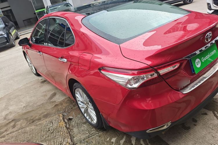 Used Toyota Camry 2018 2.5G Luxury Edition Rear Left 45 Deg