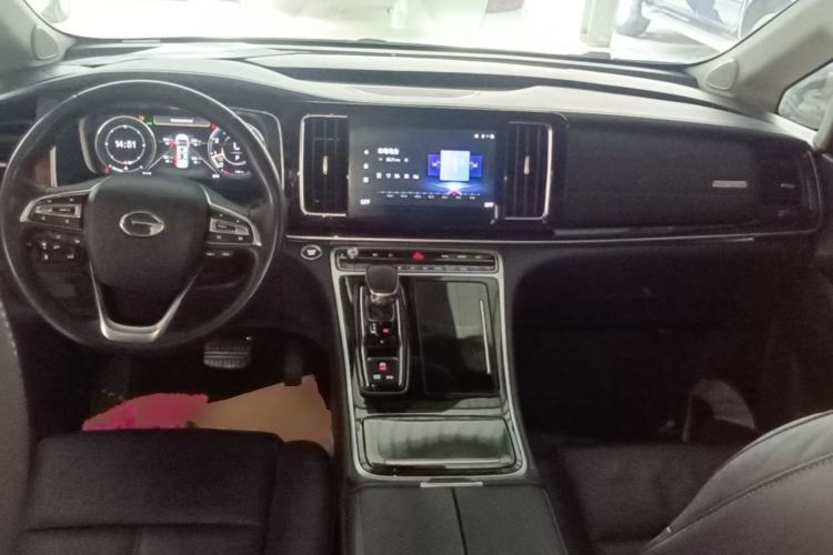 Used GAC Trumpchi M8 2021 Master Series 390T Prestige Edition Center Console