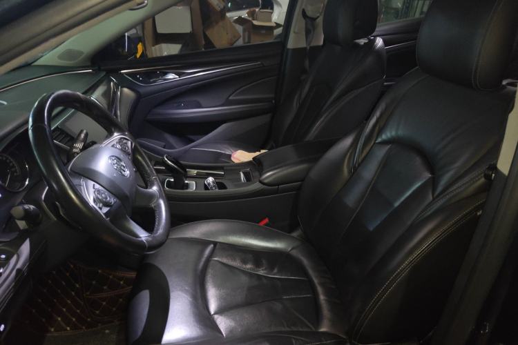 Used Buick LaCrosse 2019 28T Luxury Version
