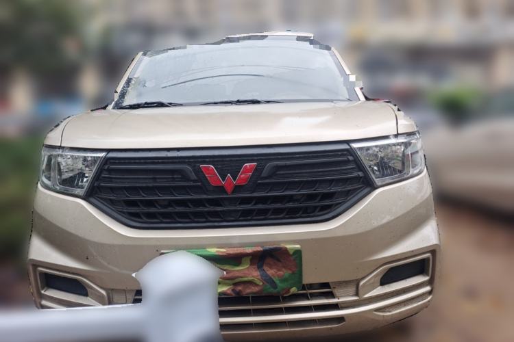 Used Wuling Hongguang V 2022 1.5L Jingqu Version Hydraulic Power Steering LAR