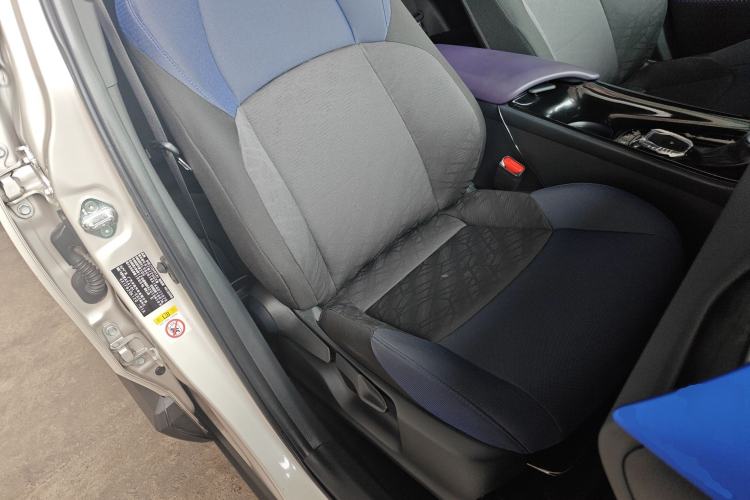 Used Toyota C-HR 2020 2.0L Leading Edition Right Front Seat