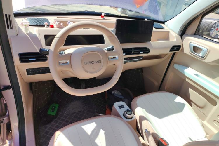 Used Geely Galaxy Panda 2024 Panda Mini 200km Endurance Bear