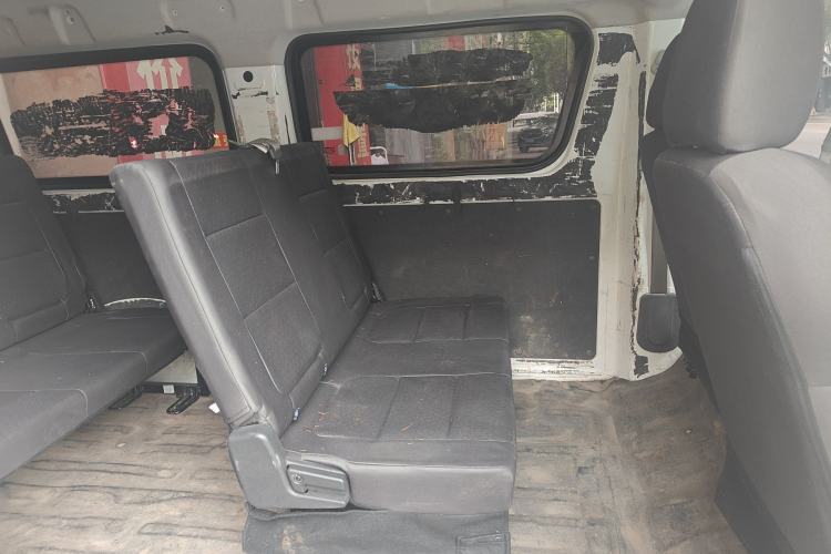 Used CHANGAN KAICHENG Ruixing EM60 2024 Comfort Model 6 Seats 41.86 kWh Liftback Doors Left Rear Seat