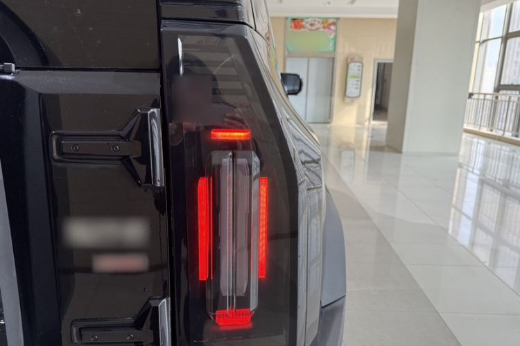 Used JETOUR Traveler 2023 2.0T All-Wheel Drive CrossPRO+