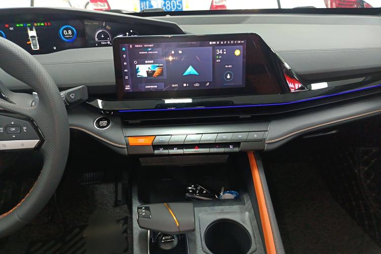 Used Changan UNI-V 2022 1.5T Smart Navigation Version