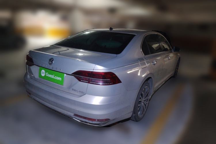 Used Volkswagen Phideon 2018 380TSI Two-Wheel Drive Business Edition Rear Right 45 Deg