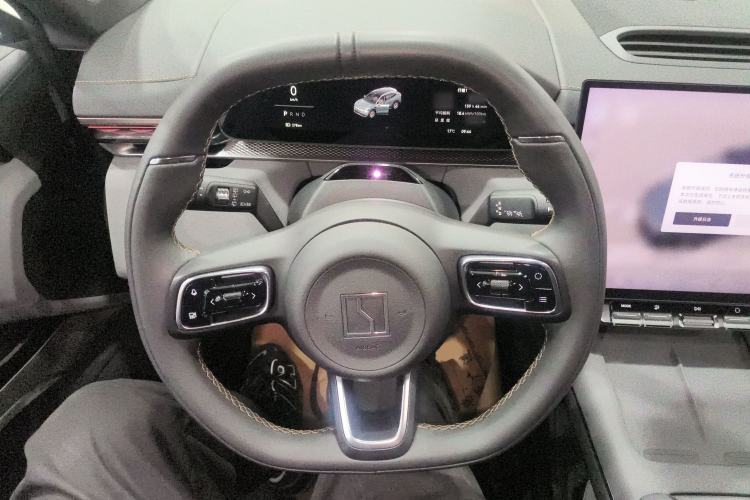 Used Zeekr 7X 2025 75 kWh Rear-Wheel Drive Intelligent Driving Version Steering Wheel