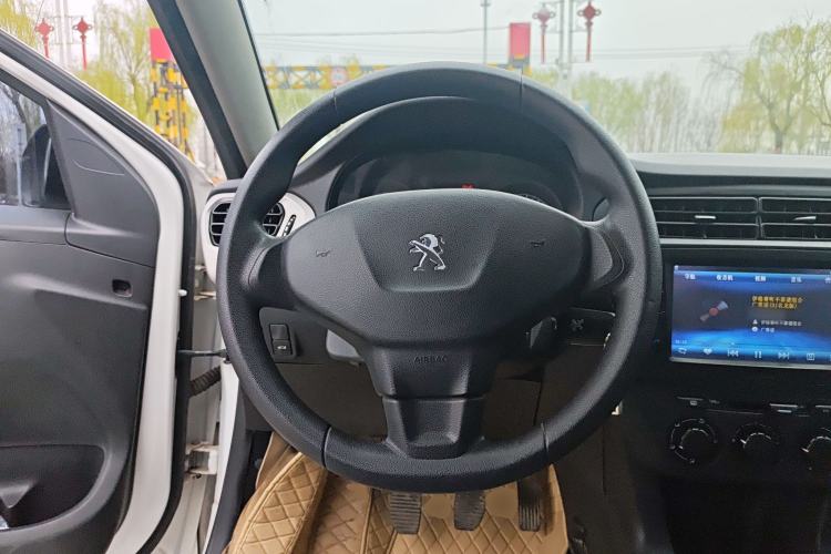 Used Peugeot 301 2014 1.6L Manual Comfort Edition
