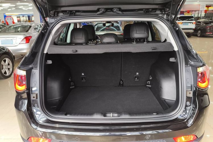 Used Jeep Compass 2019 200T Automatic Family Edition - Connected Large Screen Version