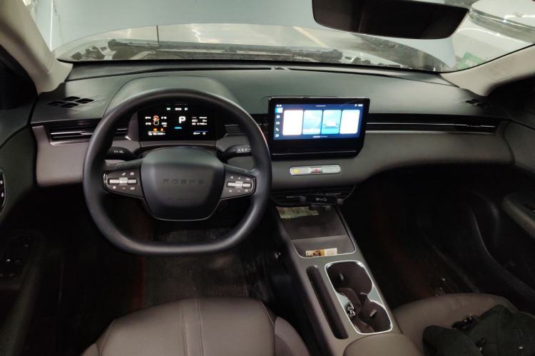 Used Roewe D6 2025 450 km Premium Edition
