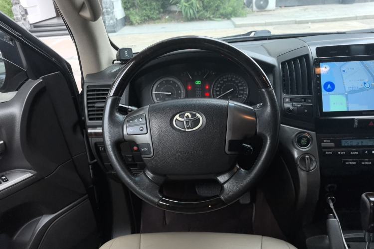 Used Toyota Land Cruiser 2010 4.0L Automatic VX