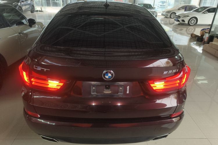 Used BMW 5 Series GT 2015 528i Leading Model
