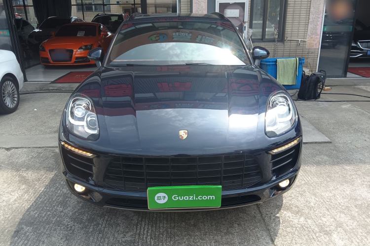 Used Porsche Macan 2017 Macan 2.0T Front