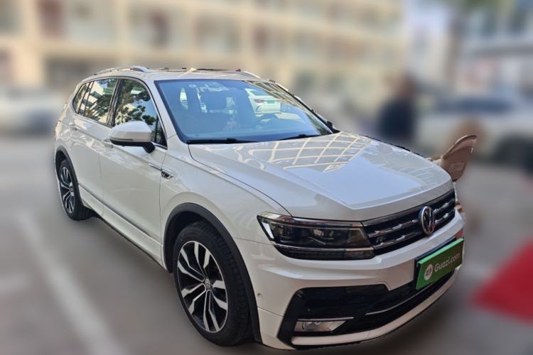 Used Volkswagen Tiguan L 2020 330TSI Automatic Two-Wheel Drive R-Line Flagship Version China VI Standard