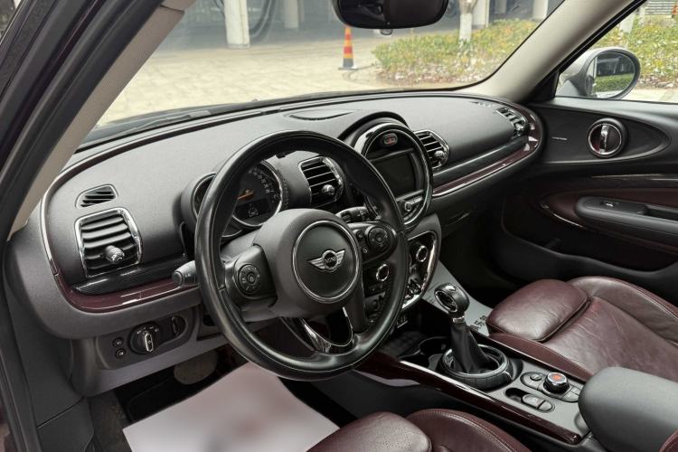 Used MINI Clubman 2016 Revised Version 1.5T COOPER Connoisseur Edition
